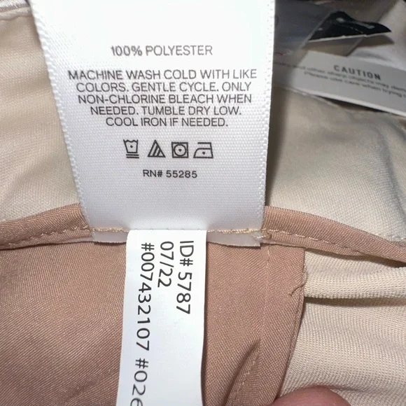 NWT Express Women’s Satin Pants Beige Super High Waisted Wide Leg Trousers Sz 2 - Picture 9 of 14